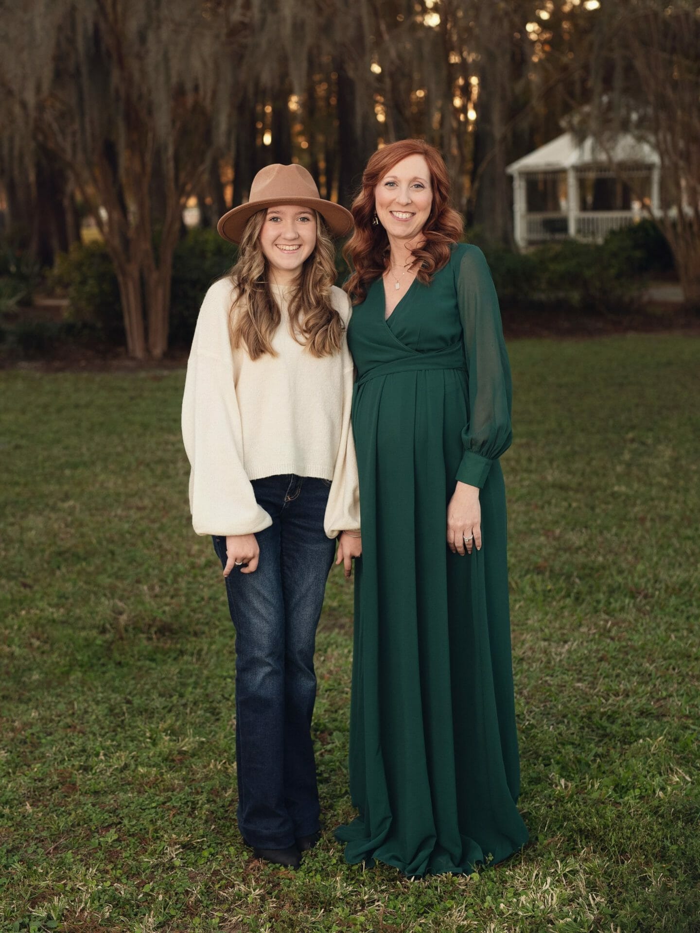 mother daughter outdoor photo