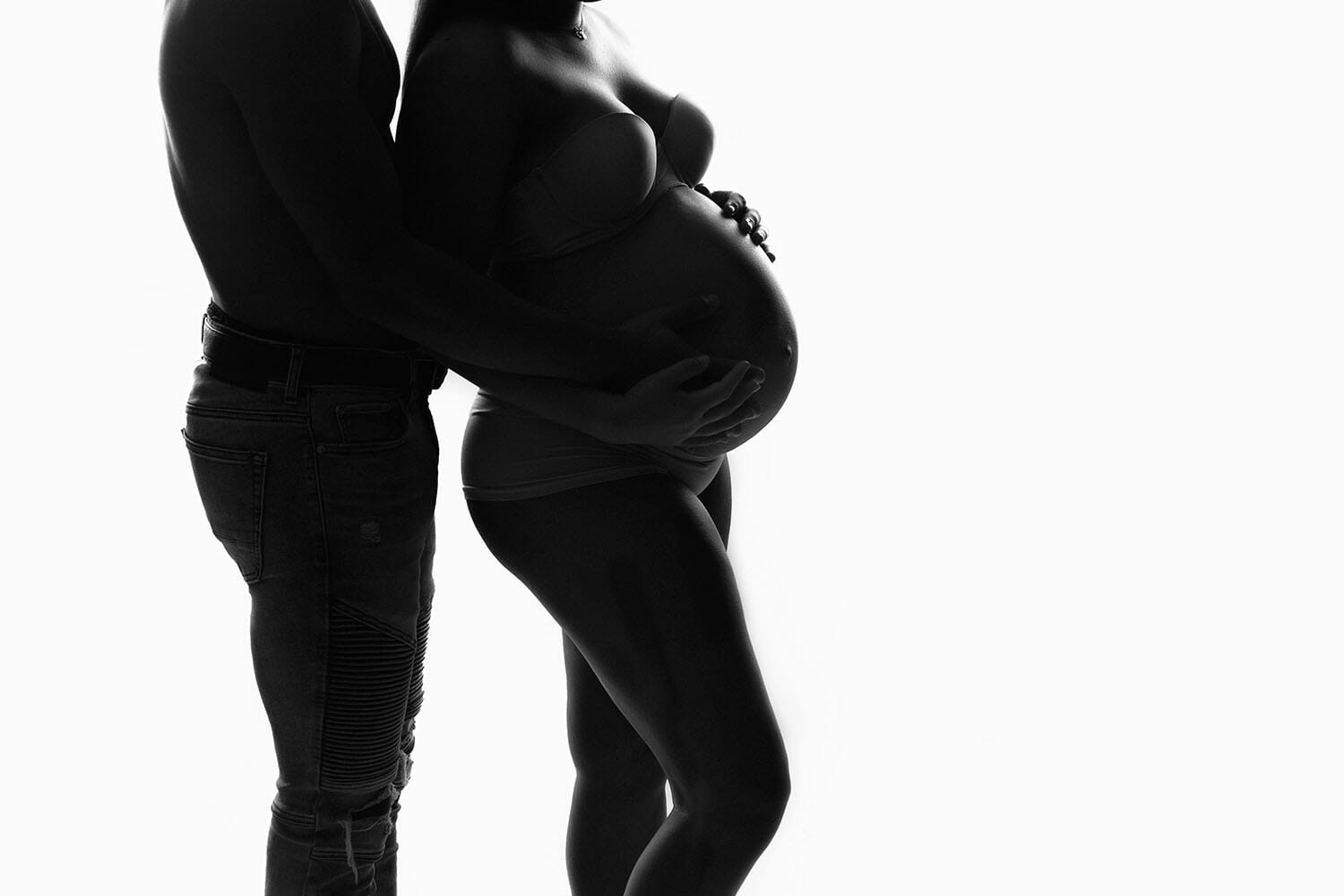 sexy couple silhouette maternity pose
