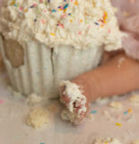 toes in icing